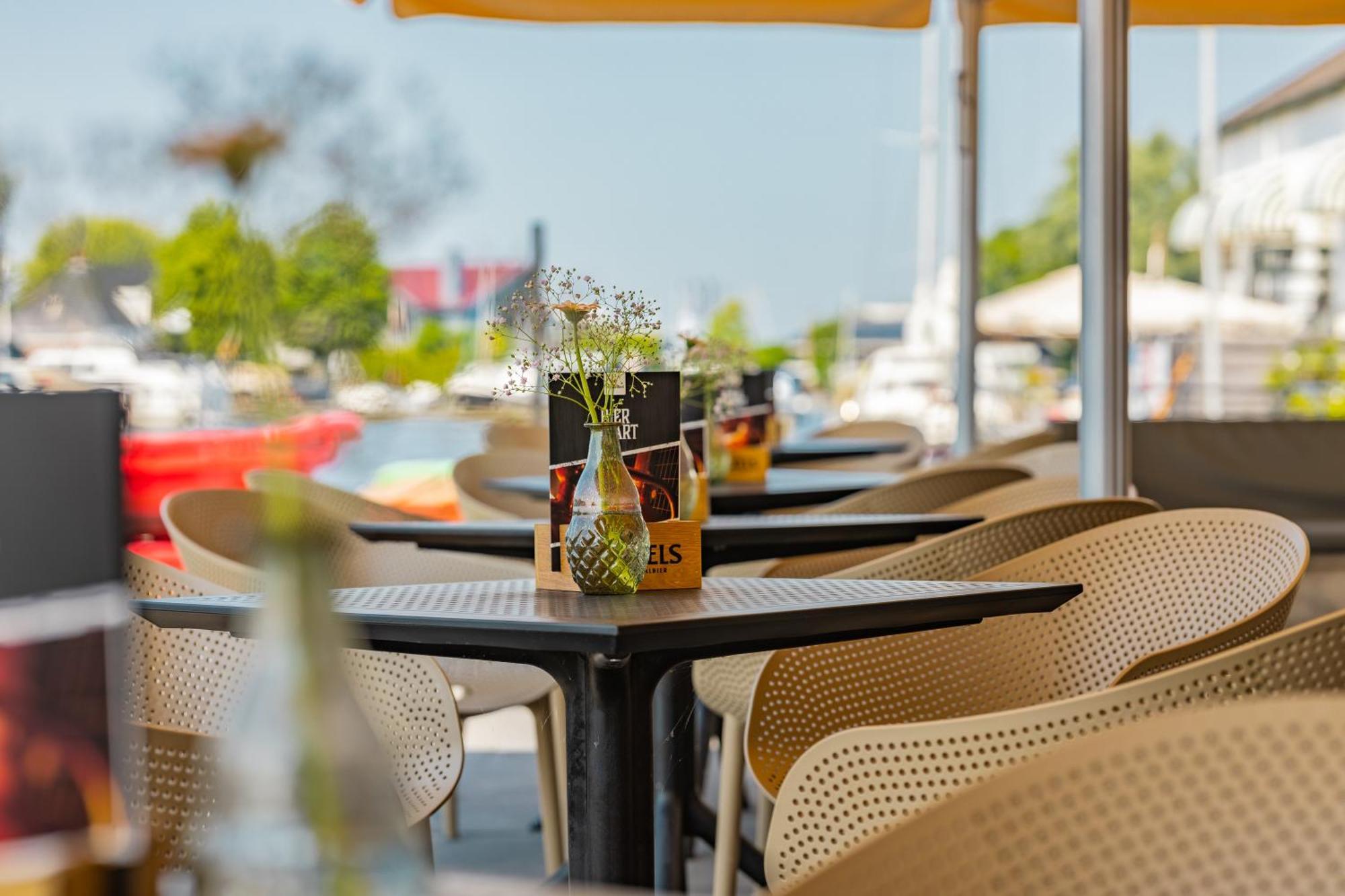 Oer'T Hout Hostel Grou Εξωτερικό φωτογραφία