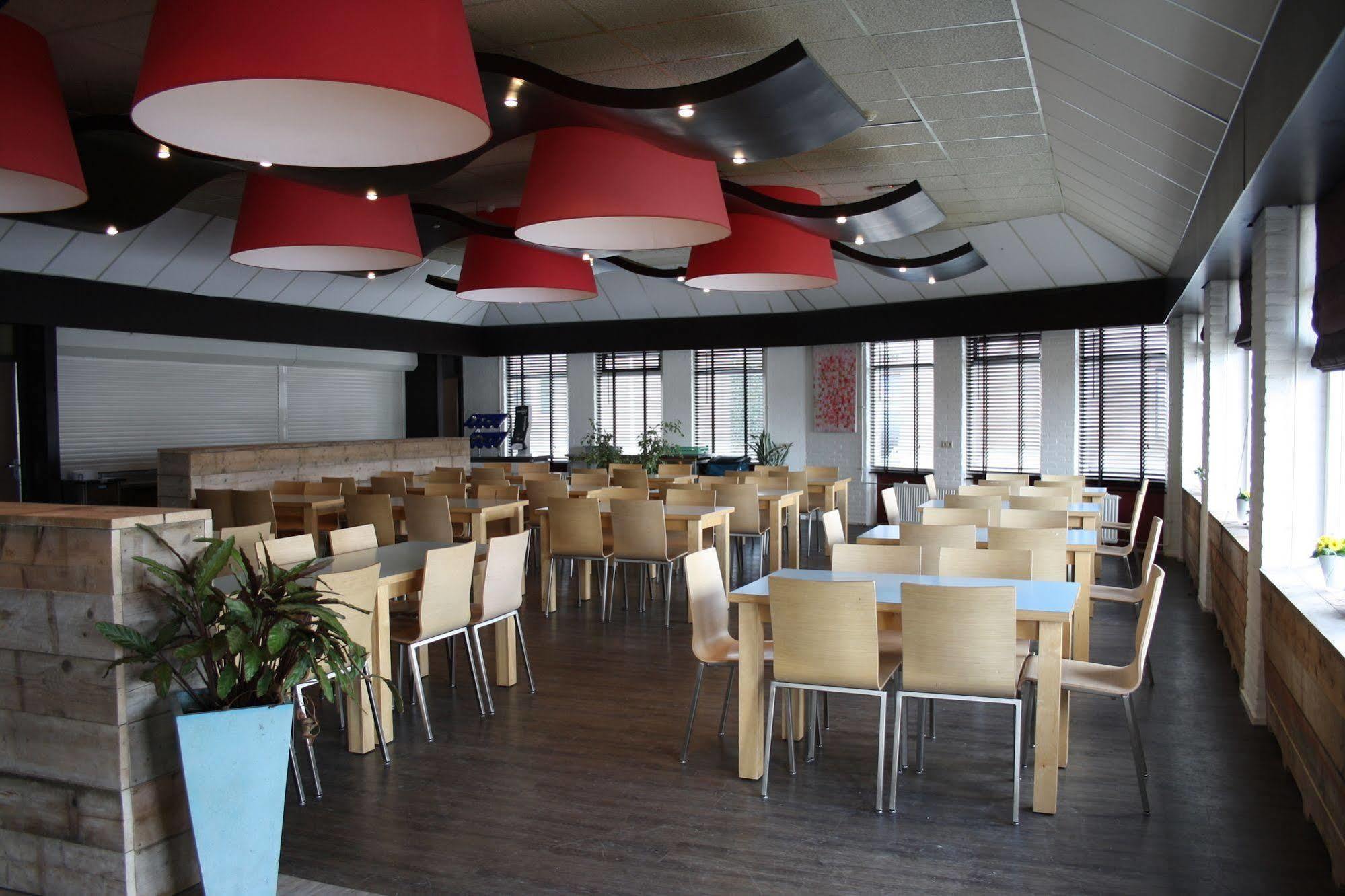 Oer'T Hout Hostel Grou Εξωτερικό φωτογραφία